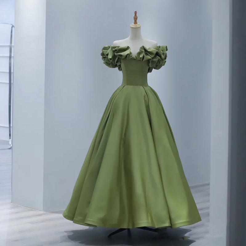Elegant French Evening Dress for Women - Green or Red, Princess-Style - The Cool Collective AU
