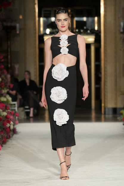 Elegant Women's Black Formal Bandage Dress with Sophisticated White Floral Embellishments - The Cool Collective AU