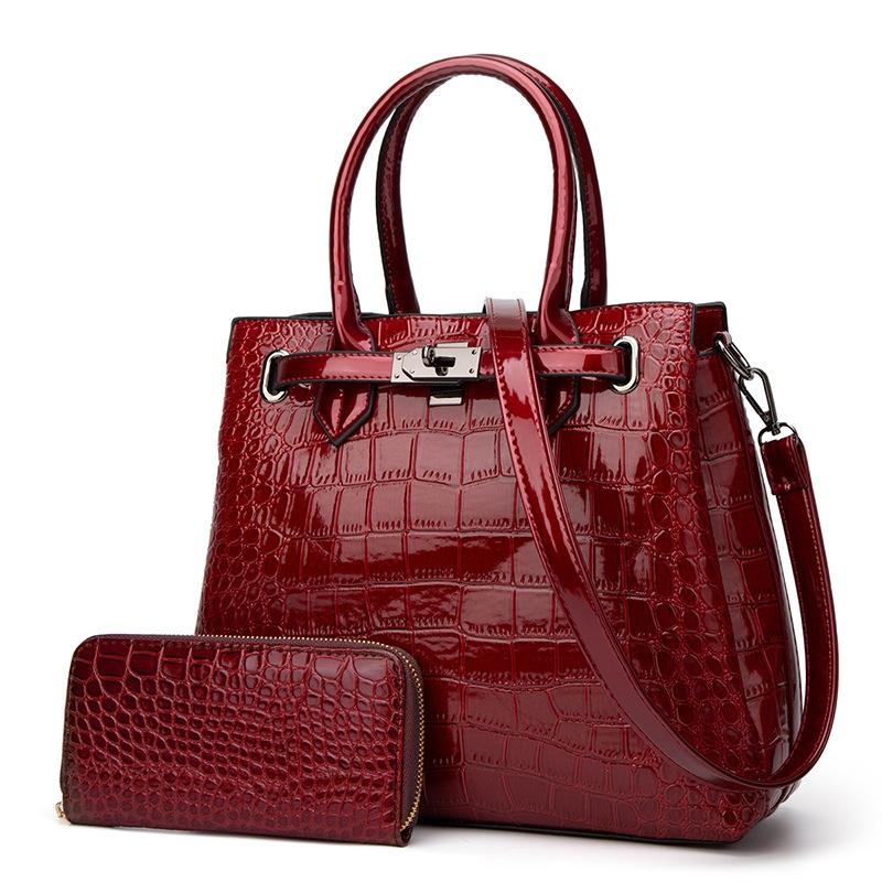 Large Capacity 2-in-1 Crocodile Patent Leather Shoulder Bag - Wine Red