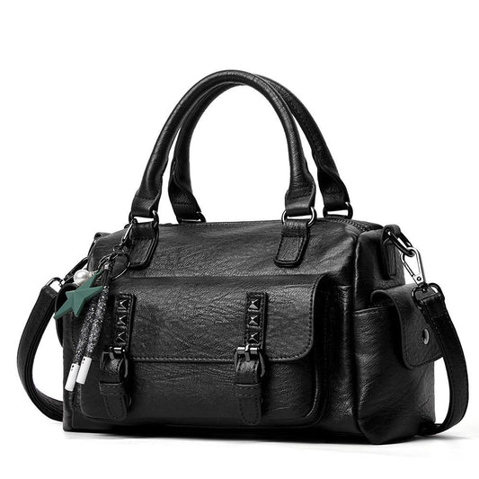 Large Capacity Crossbody Shoulder Bag in Pebbled Leather - Black