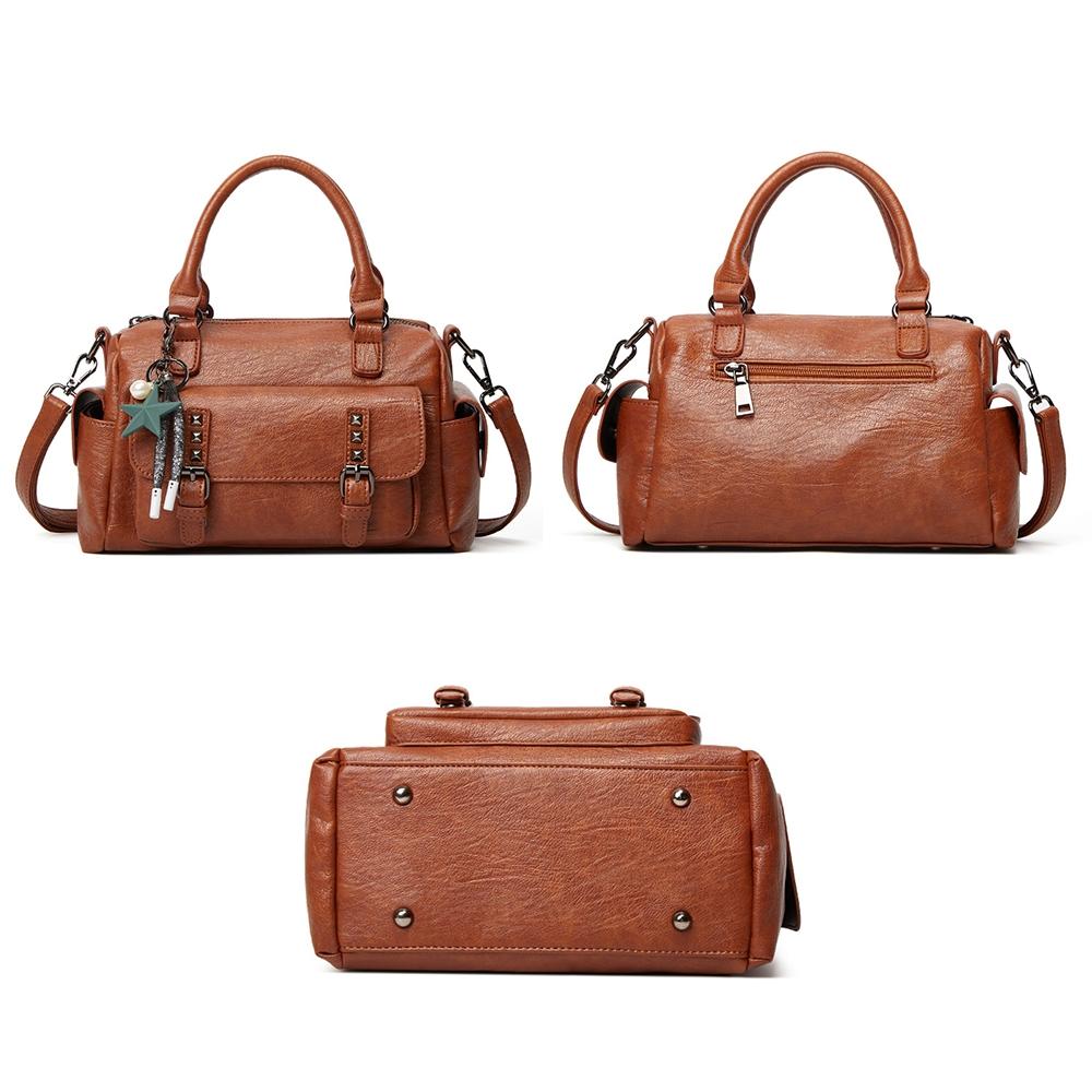Large Capacity Crossbody Shoulder Bag in Pebbled Leather - Brown