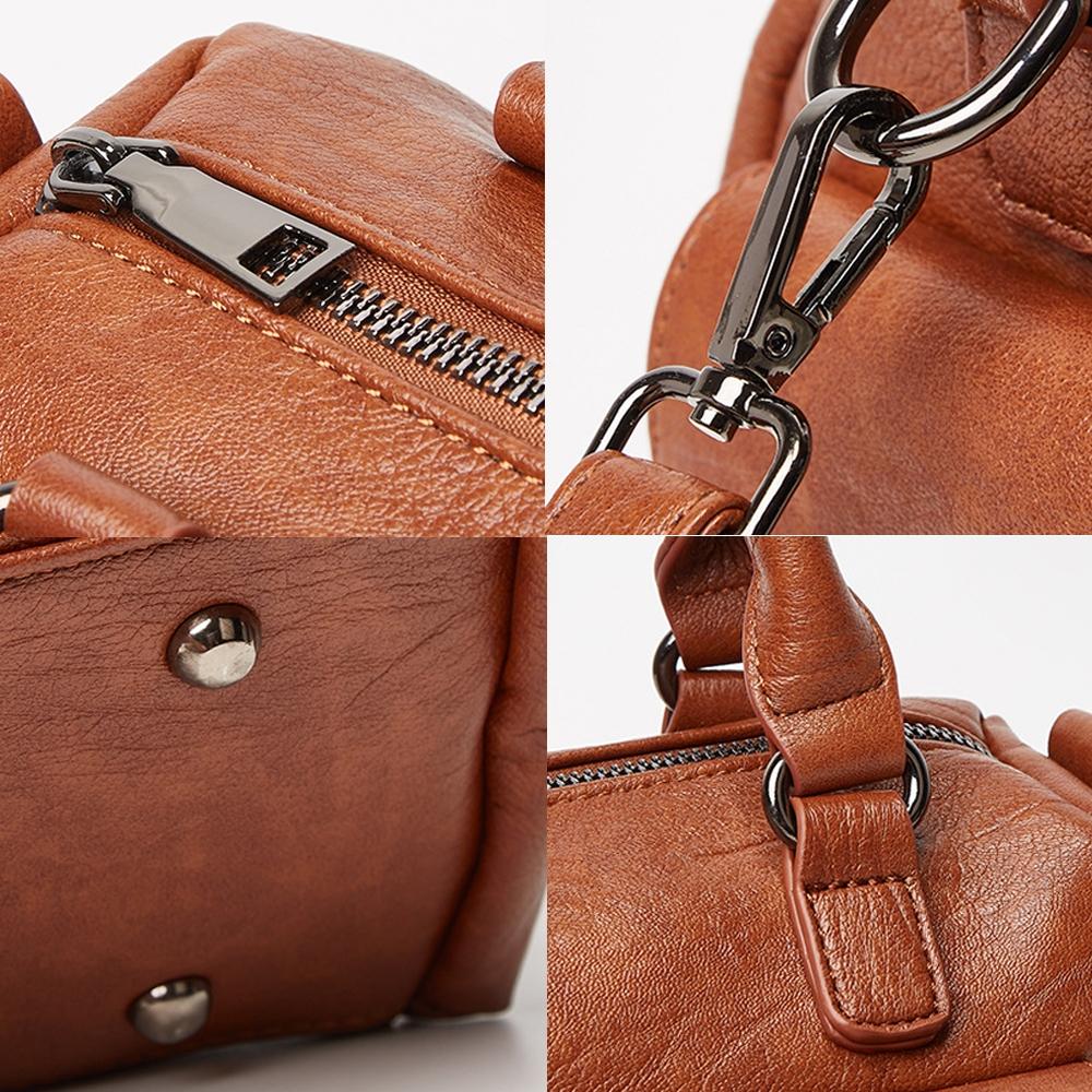 Large Capacity Crossbody Shoulder Bag in Pebbled Leather - Brown