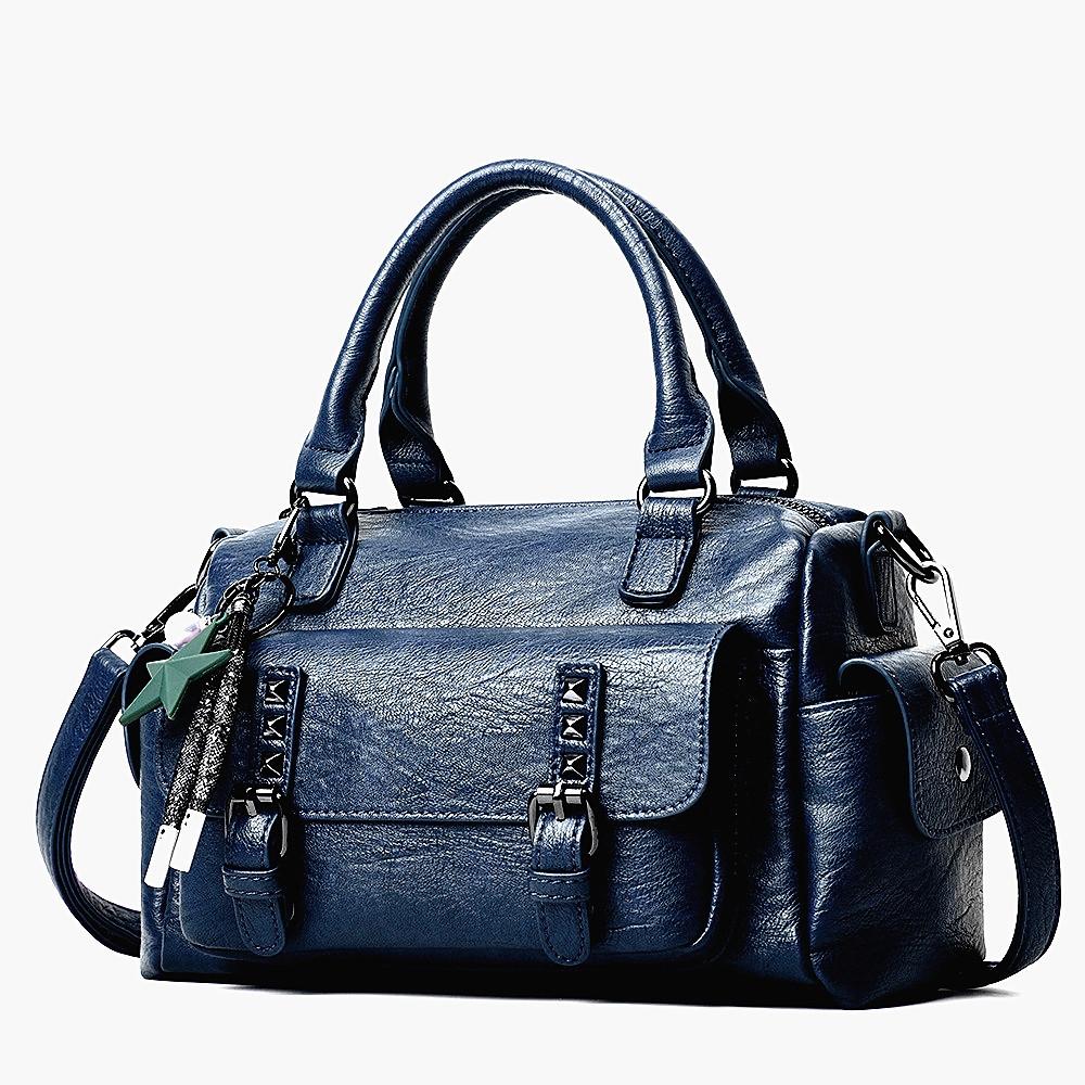 Large Capacity Crossbody Shoulder Bag in Pebbled Leather - Brown