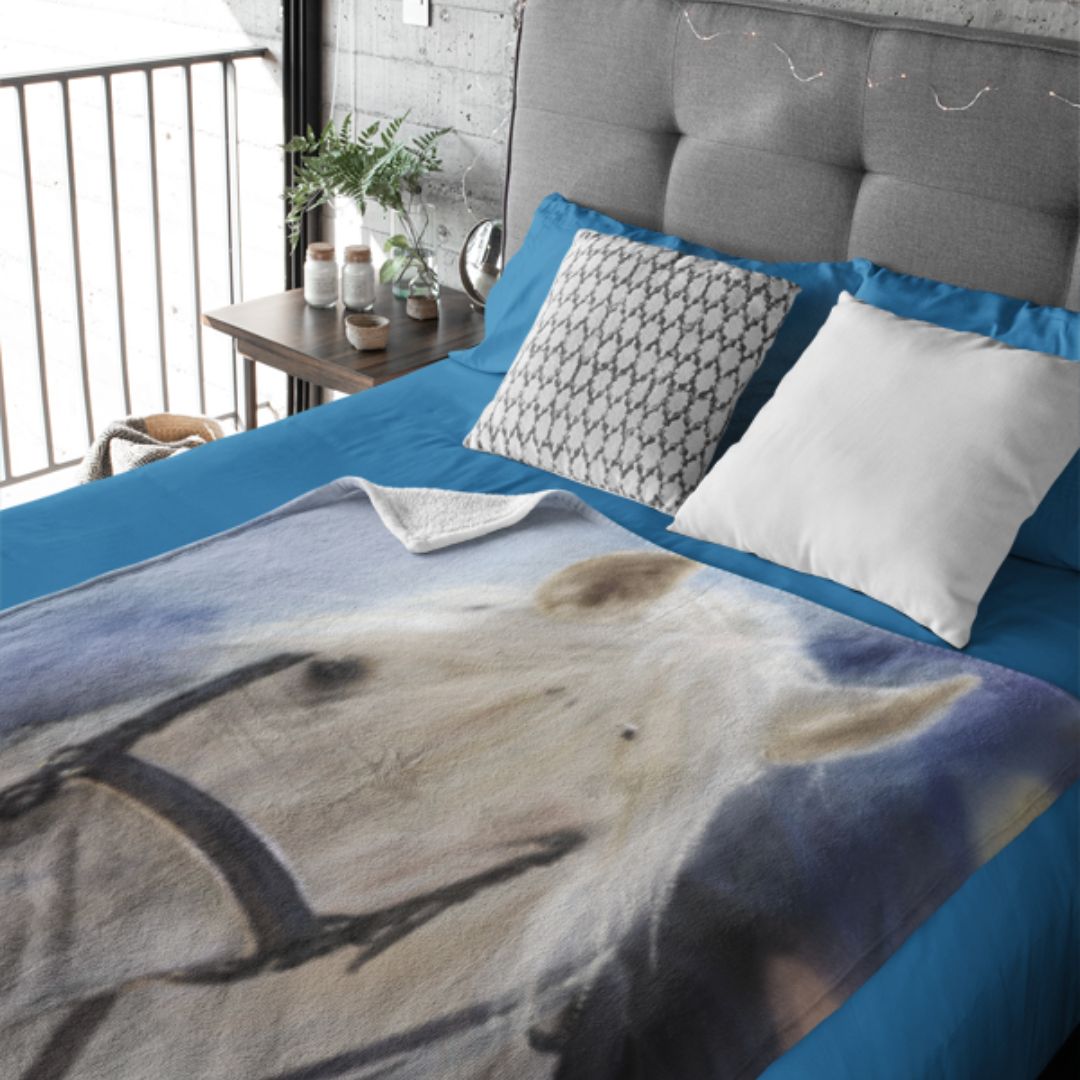 White Beauty Ultra-Soft Micro Fleece Blanket - The Cool Collective AU